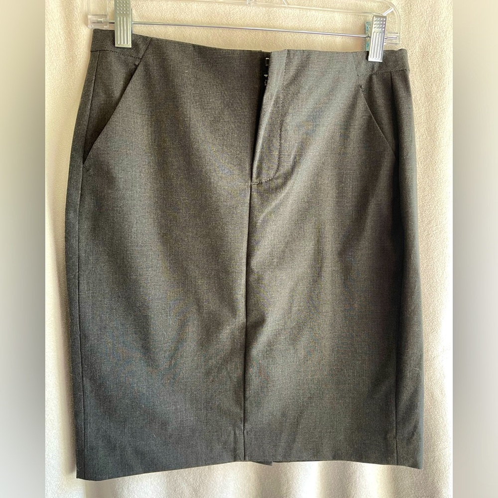 Gap Gray Skirt. Size 0
